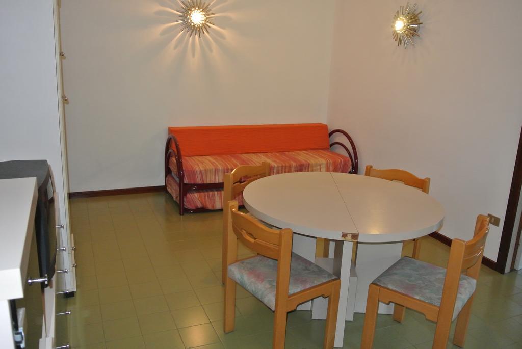 Residence Gardenia Линяно Сабиадоро Екстериор снимка